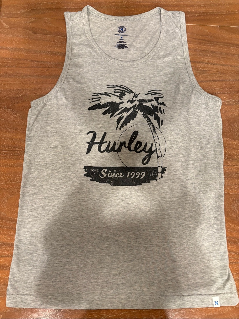Men’s Hurley Light Gray Tank Top with  Palm Graphic Size Medium